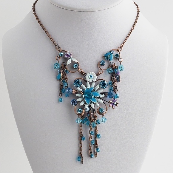 𝅺Copper Floral Pendant Necklace Statement Blue White Crystal Rhinestone Enamel - Picture 3 of 13